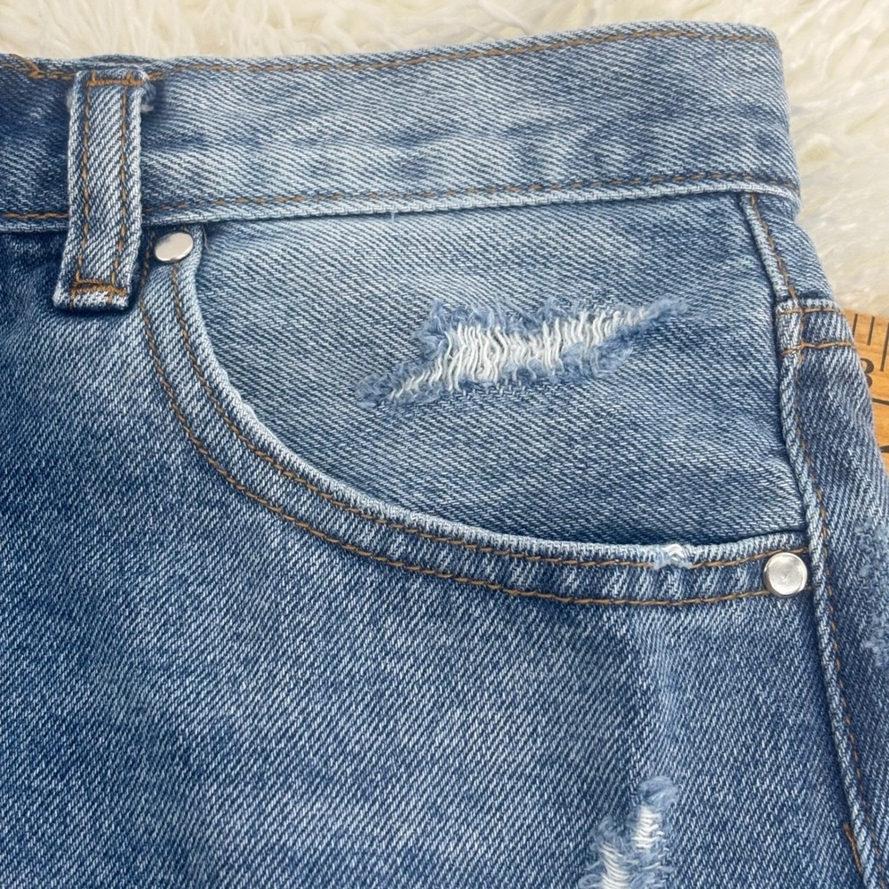 Elan Women Jean Shorts‎ Distressed Denim Blue High Rise Frayed Raw Hem Size M - Picture 5 of 12